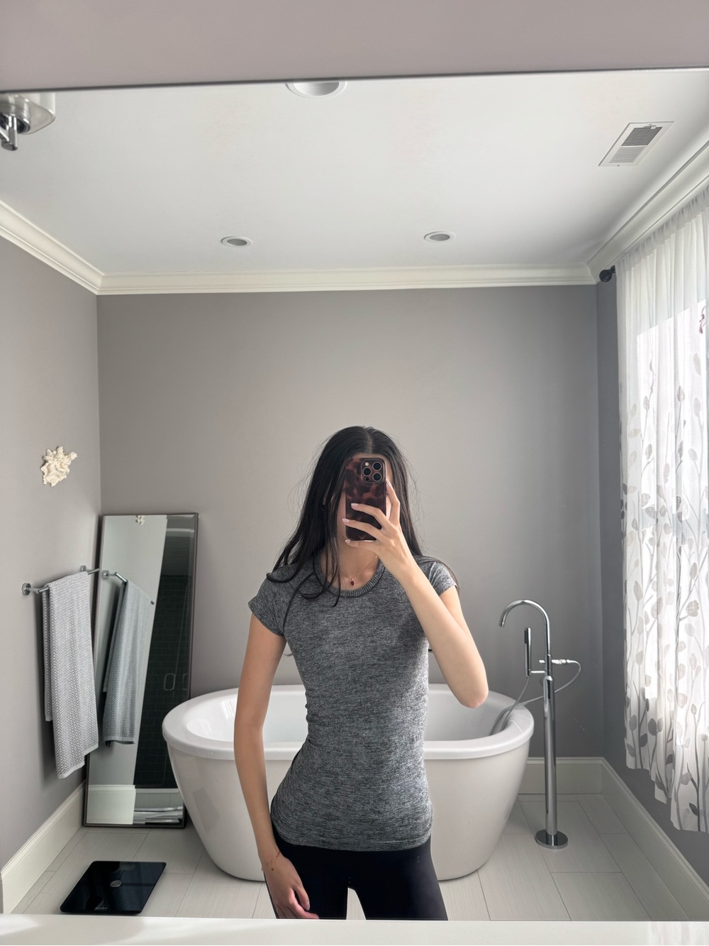 Lululemon grey swiftly tech top